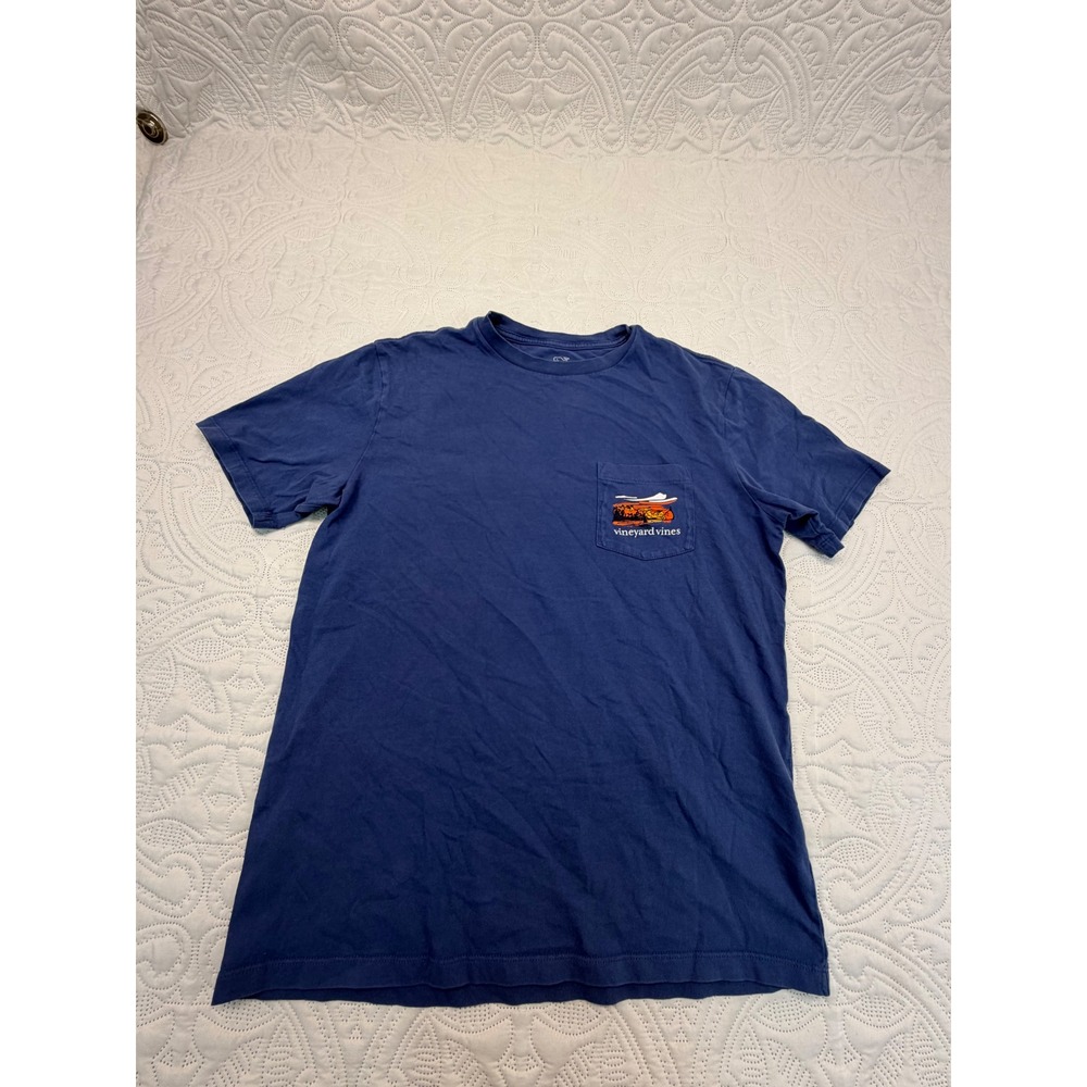 Vineyard Vines Mens Small Blue Sunset Boat Graphic Pocket T-Shirt Short Sleeve